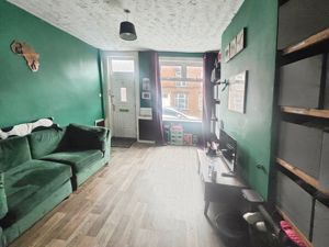 Lounge- click for photo gallery